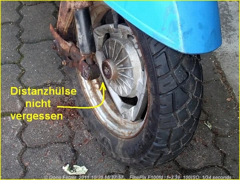 2011_10_30_so_01_028_vorderrad_einbau.jpg