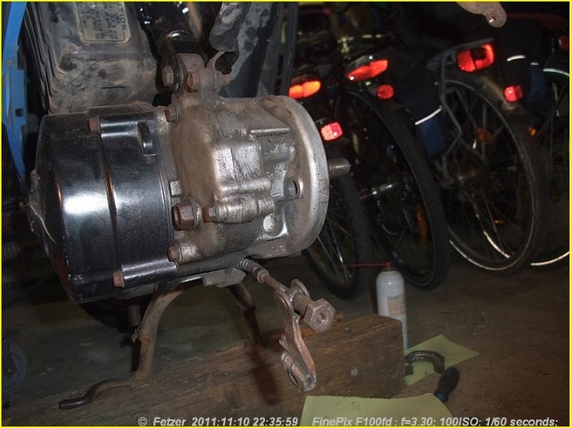 2011_11_10_do_01_065_bremse_hinten_zerlegt.jpg