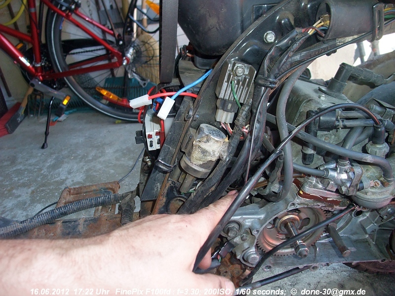 2012_06_16_sa_02_012_blinkerrelais.jpg