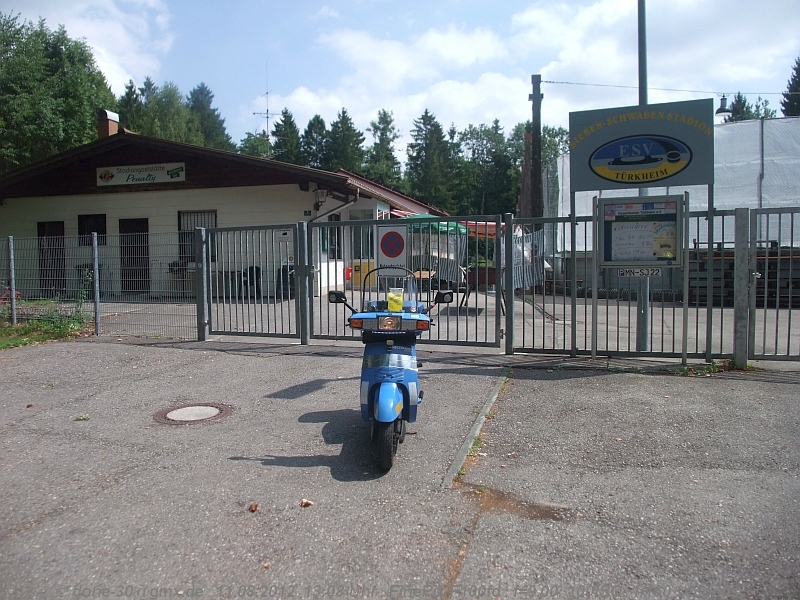 2012_08_11_sa_01_013_tuerkheim_eisstadion.jpg
