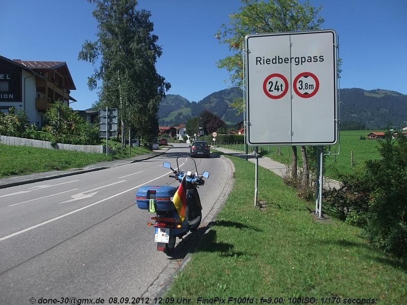 2012_09_08_sa_01_008_anfahrt_riedbergpass.jpg