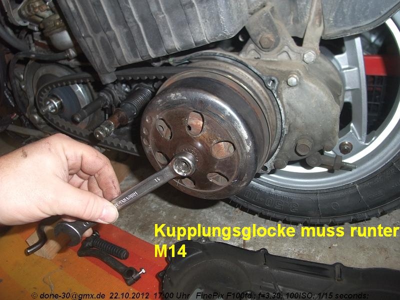 2012_10_22_mo_02_006_kupplungsglocke_M14.jpg