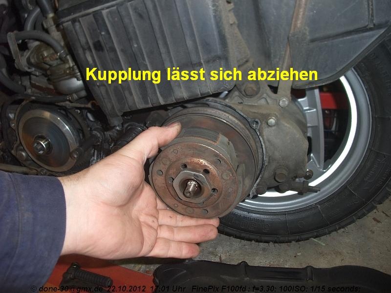 2012_10_22_mo_02_008_kupplung_abziehen.jpg