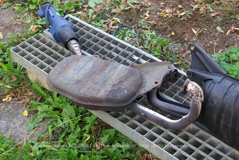 2013_09_27_fr_01_010_auspuff.jpg
