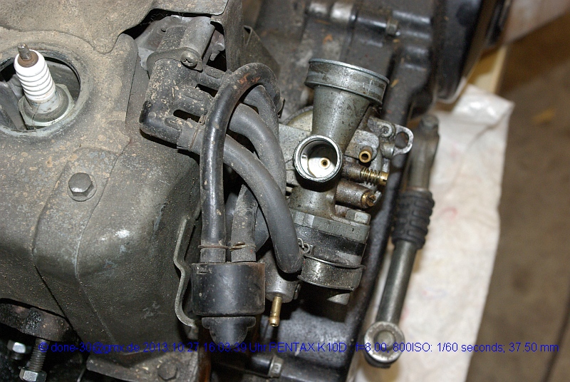 2013_10_27_so_01_011_tauschmotor_vergaser.jpg
